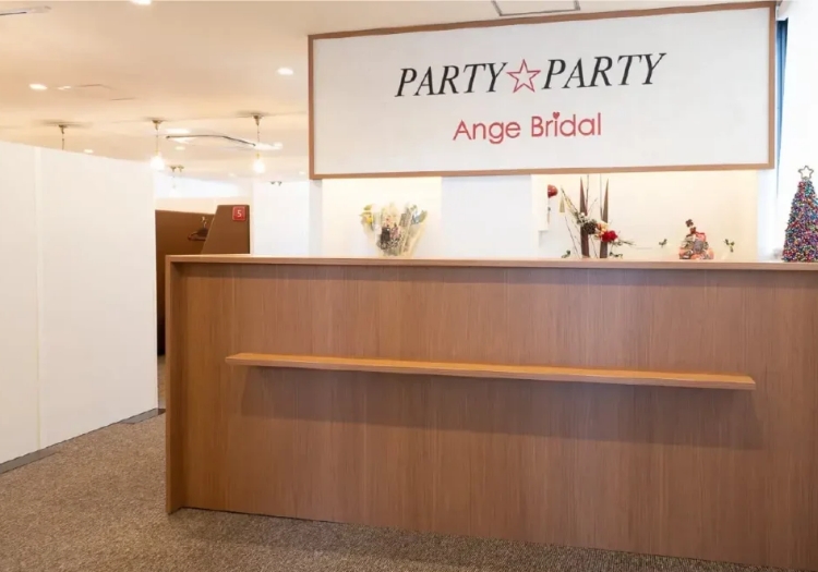 アンジュブライダル鈴鹿店内観